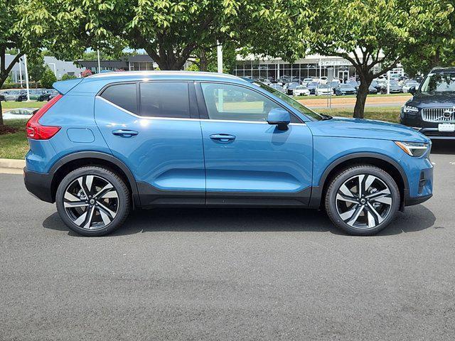 new 2025 Volvo XC40 car, priced at $51,765