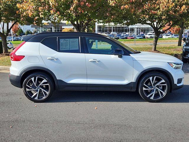 used 2021 Volvo XC40 car, priced at $20,500