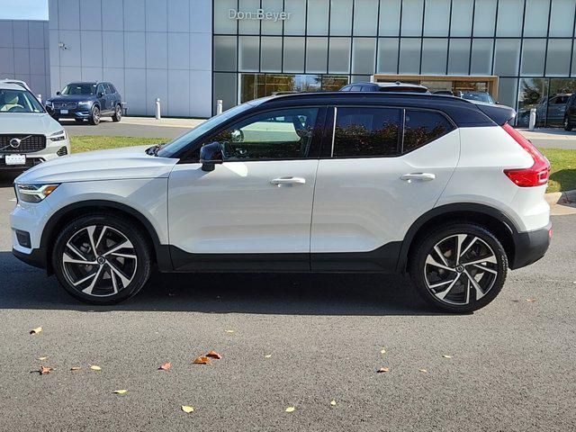 used 2021 Volvo XC40 car, priced at $20,500