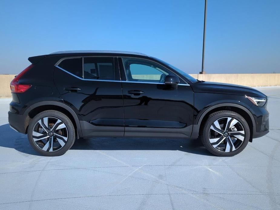 new 2024 Volvo XC40 car, priced at $51,345