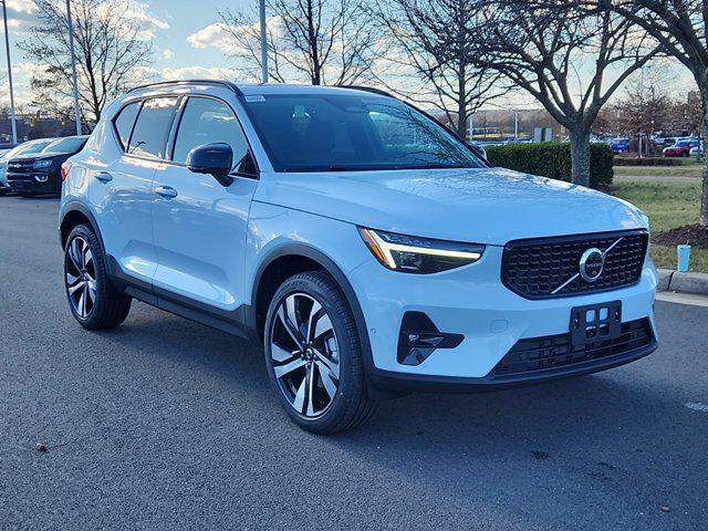 new 2025 Volvo XC40 car, priced at $49,790