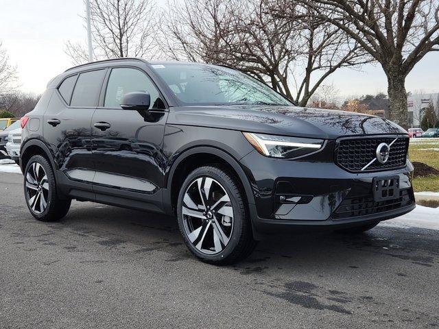 new 2024 Volvo XC40 car, priced at $48,420