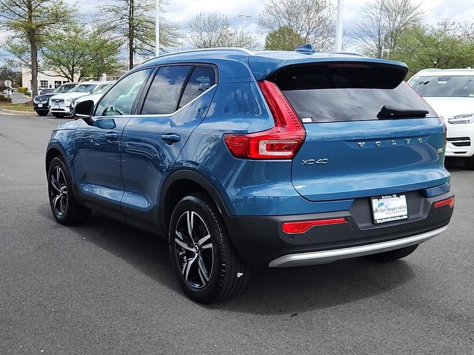 used 2023 Volvo XC40 car, priced at $36,400