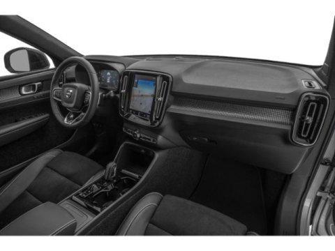 used 2019 Volvo XC40 car, priced at $23,817