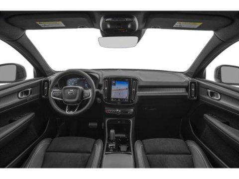 used 2019 Volvo XC40 car, priced at $23,817