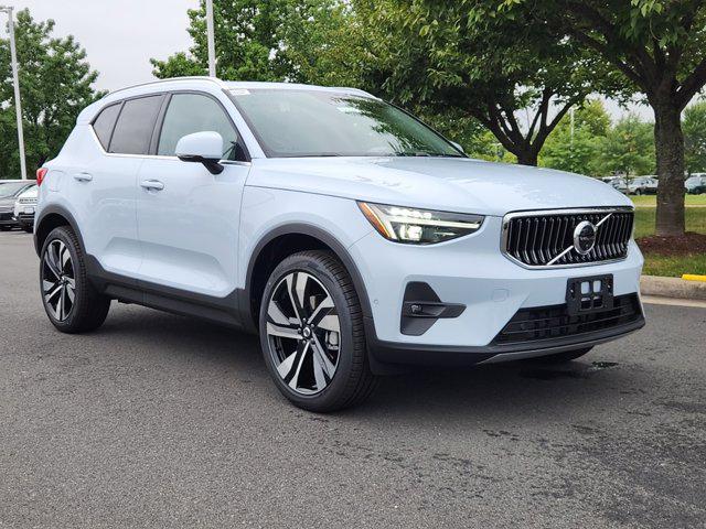 new 2025 Volvo XC40 car, priced at $51,765