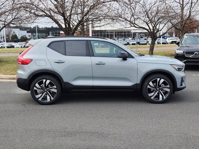 new 2025 Volvo XC40 car, priced at $49,170