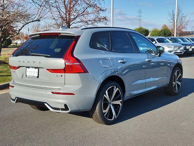 new 2025 Volvo XC60 car, priced at $61,235