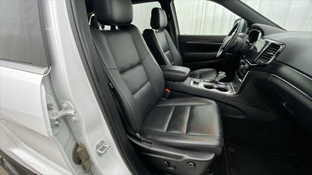 used 2020 Jeep Grand Cherokee car, priced at $29,498