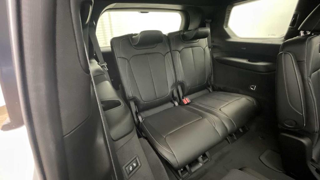 new 2025 Jeep Grand Cherokee L car, priced at $64,265