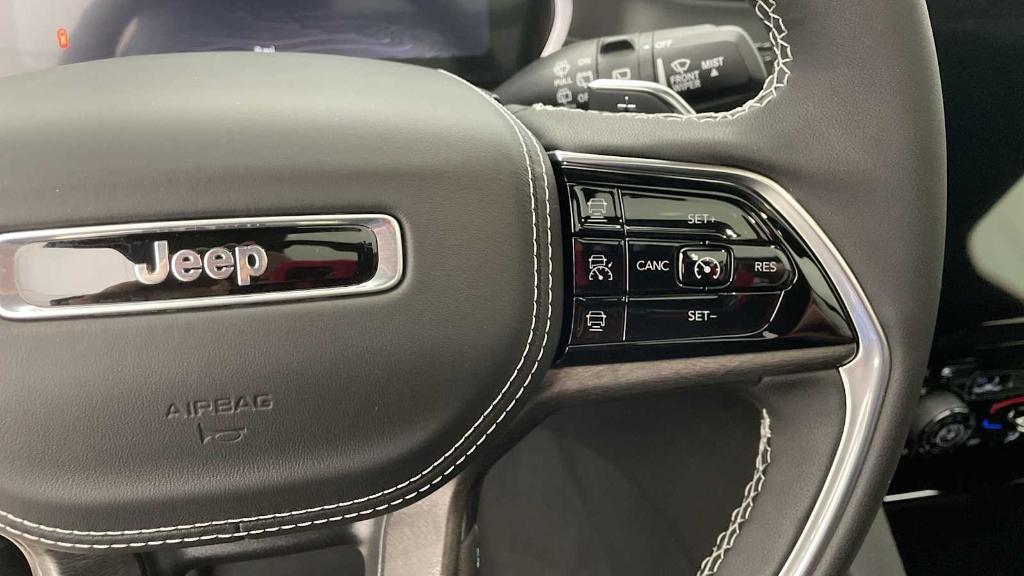 new 2025 Jeep Grand Cherokee L car, priced at $64,265