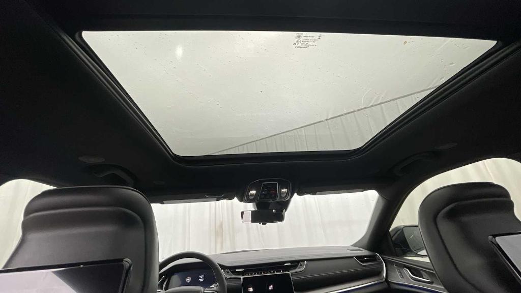 new 2025 Jeep Grand Cherokee L car, priced at $64,265