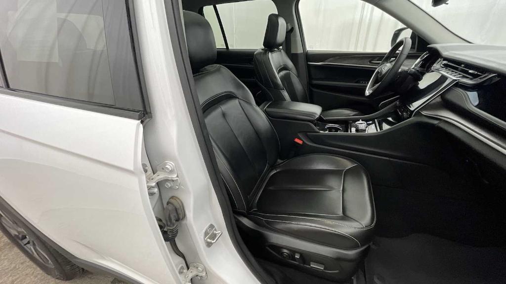 used 2023 Jeep Grand Cherokee 4xe car, priced at $28,985