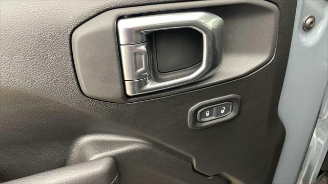 new 2025 Jeep Wrangler car, priced at $34,139