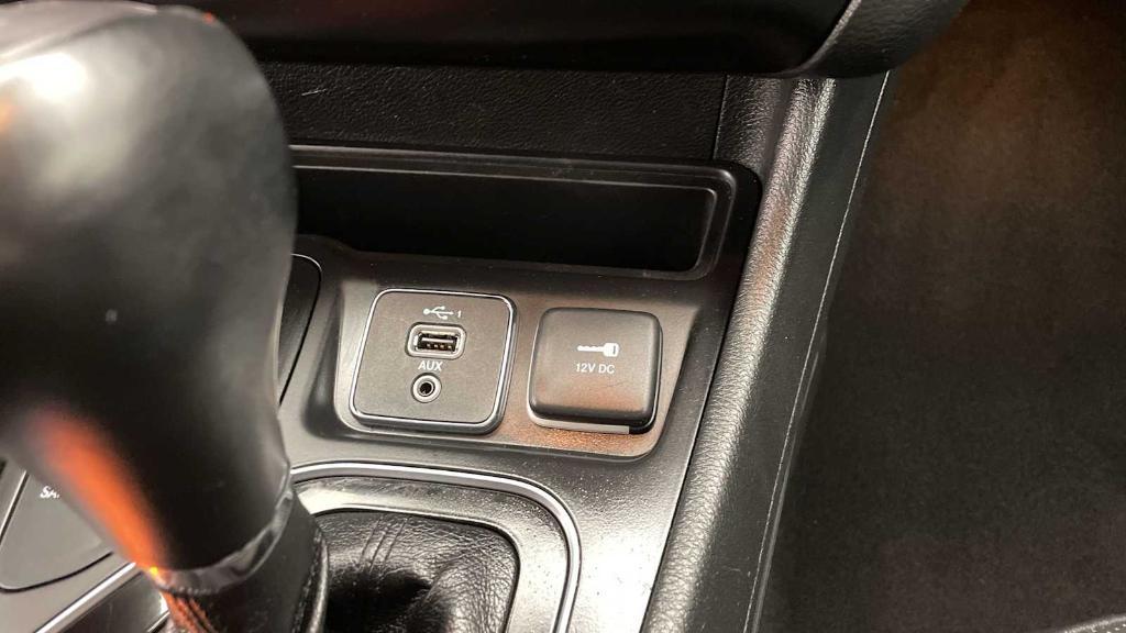 used 2023 Jeep Cherokee car, priced at $23,677