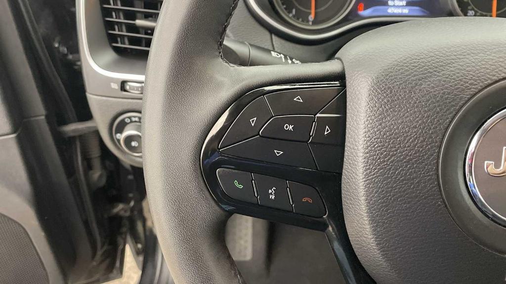 used 2023 Jeep Cherokee car, priced at $23,677