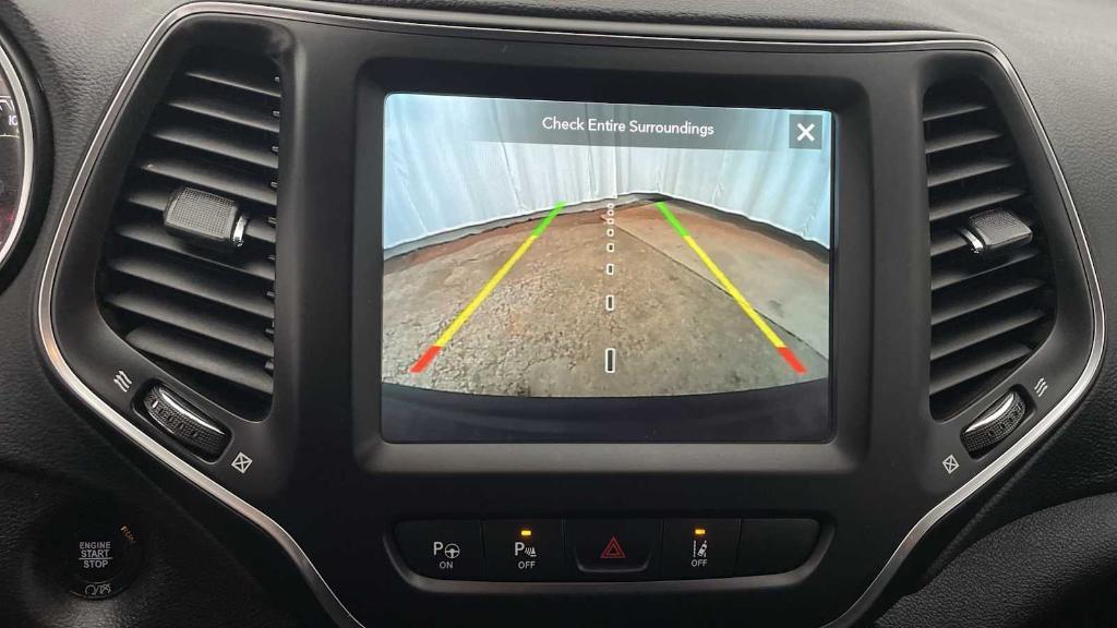 used 2023 Jeep Cherokee car, priced at $23,677