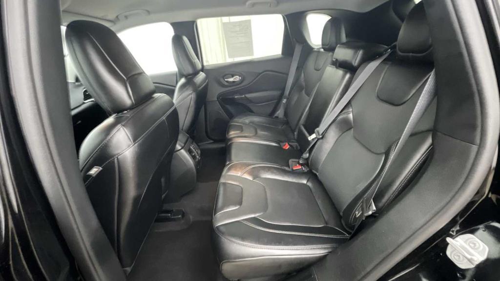 used 2023 Jeep Cherokee car, priced at $23,677