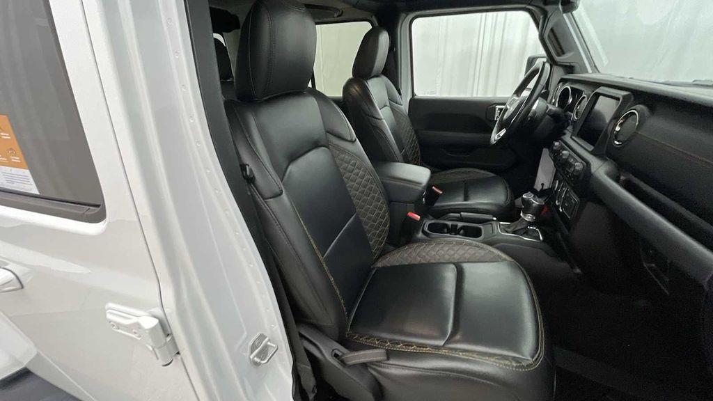 used 2023 Jeep Gladiator car, priced at $34,799