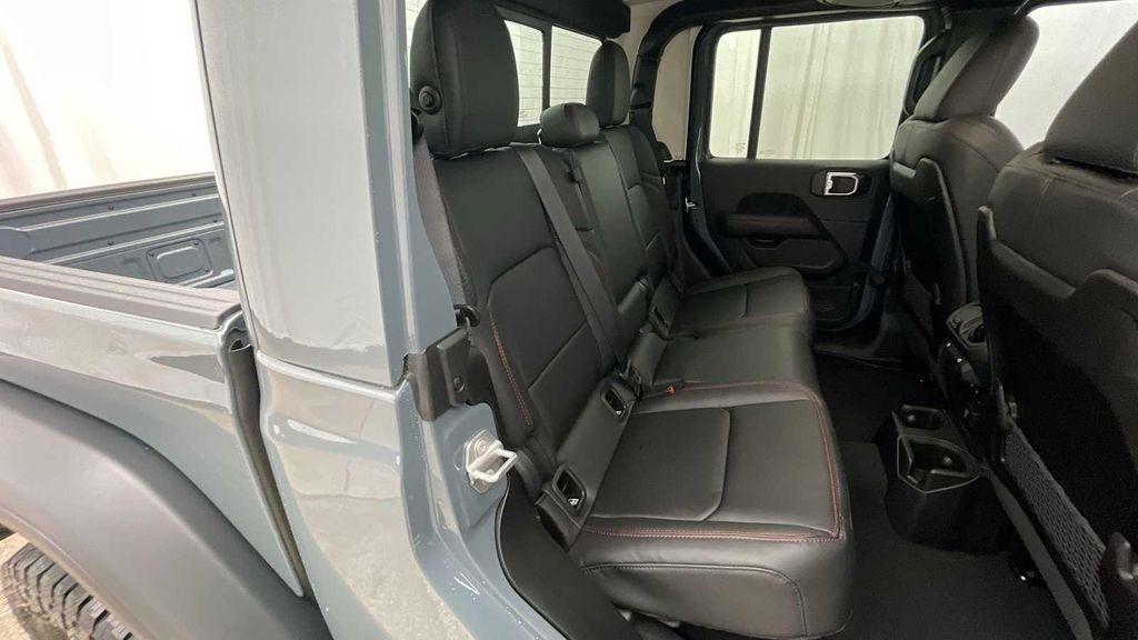 used 2025 Jeep Gladiator car, priced at $45,998