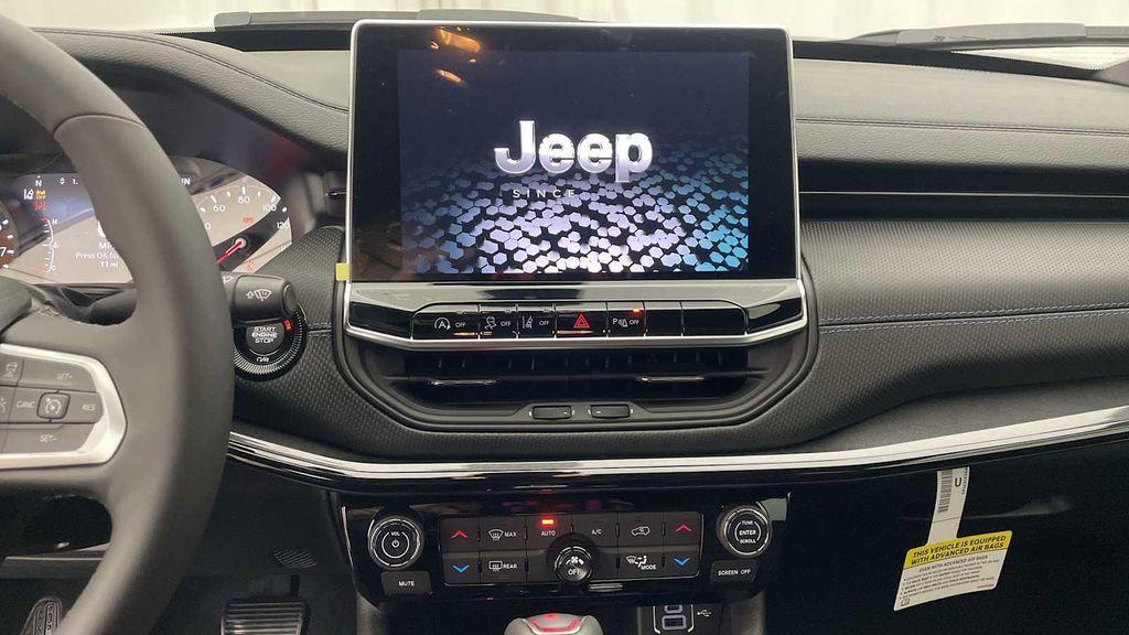 new 2026 Jeep Compass car, priced at $35,525