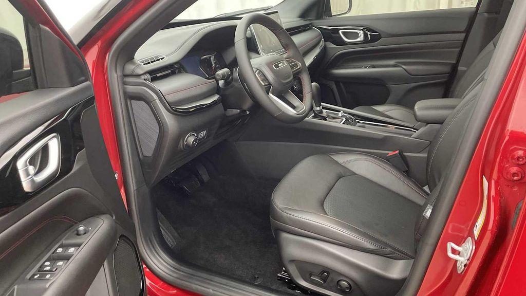 new 2026 Jeep Compass car, priced at $34,533