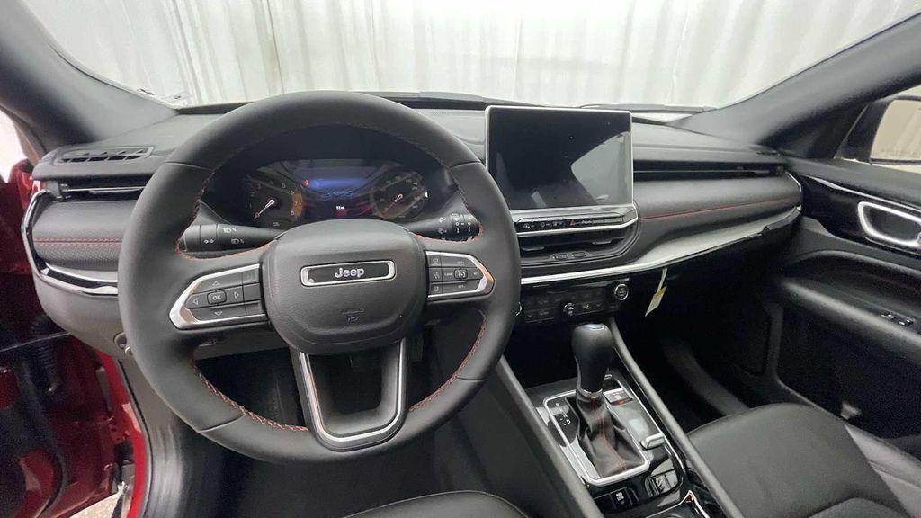 new 2026 Jeep Compass car, priced at $34,533