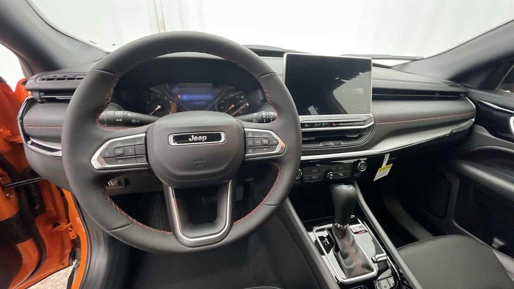 new 2026 Jeep Compass car, priced at $35,628