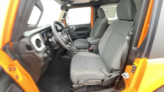 new 2025 Jeep Wrangler car, priced at $36,683