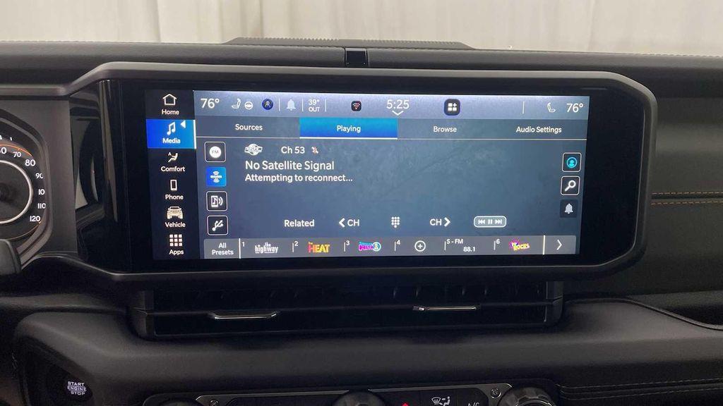 new 2025 Jeep Gladiator car, priced at $53,055