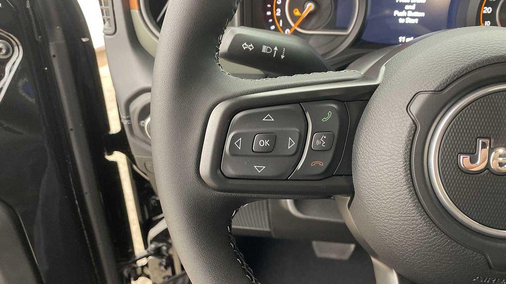 new 2025 Jeep Gladiator car, priced at $53,055