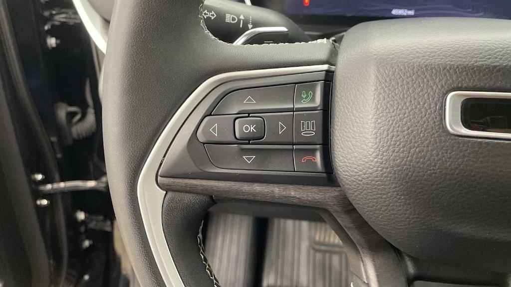 used 2023 Jeep Grand Cherokee car, priced at $30,500