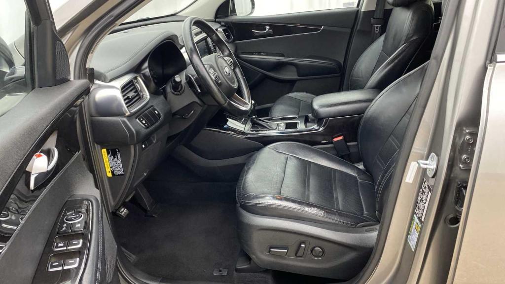 used 2017 Kia Sorento car, priced at $15,978
