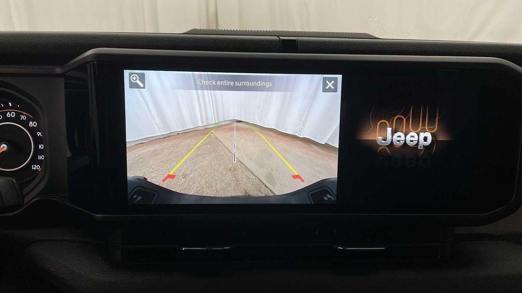 new 2025 Jeep Gladiator car, priced at $45,715