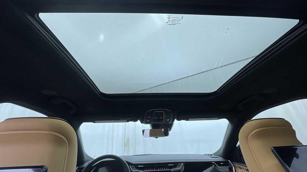 new 2025 Jeep Grand Cherokee L car, priced at $69,630