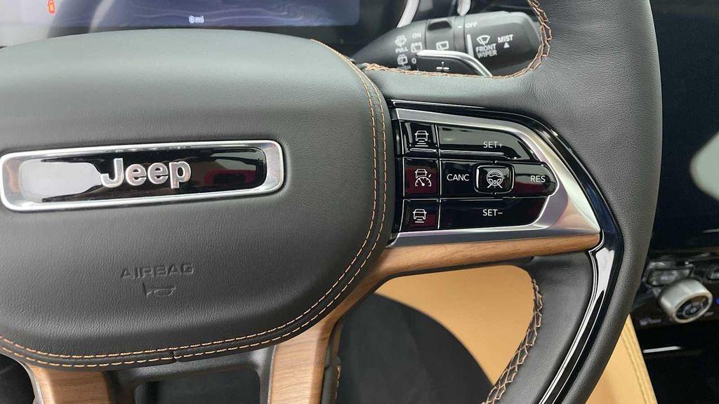 new 2025 Jeep Grand Cherokee L car, priced at $69,630