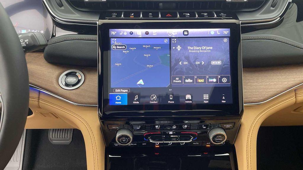 new 2025 Jeep Grand Cherokee L car, priced at $69,630