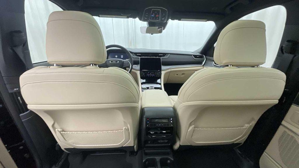 new 2025 Jeep Grand Cherokee L car, priced at $56,136