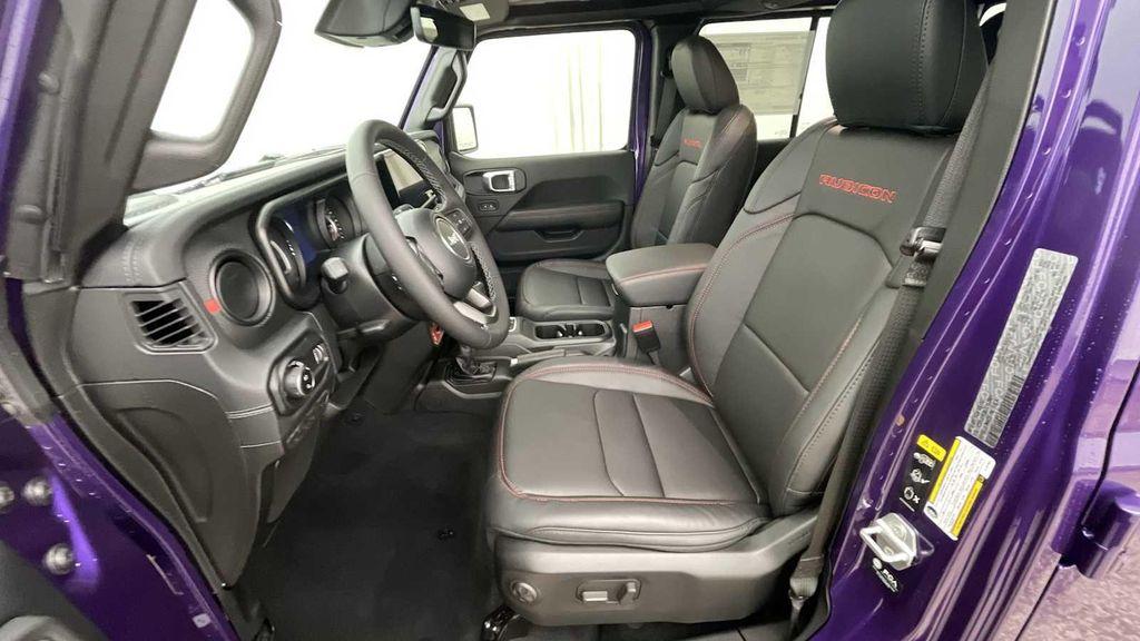 new 2026 Jeep Gladiator car, priced at $63,985