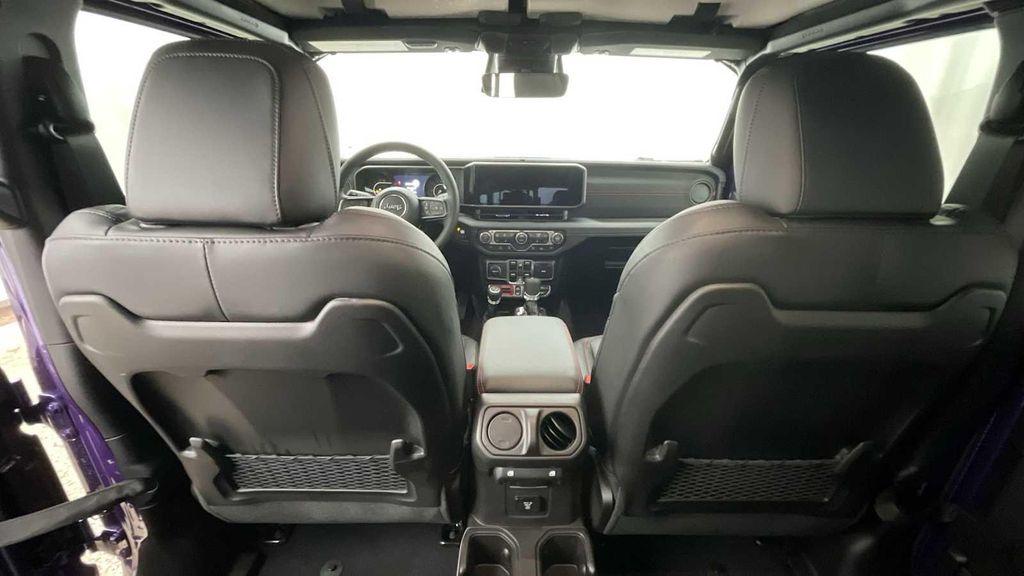 new 2026 Jeep Gladiator car, priced at $63,985