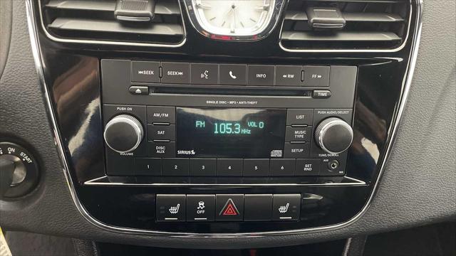 used 2014 Chrysler 200 car, priced at $4,000