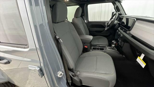 new 2025 Jeep Gladiator car, priced at $50,358