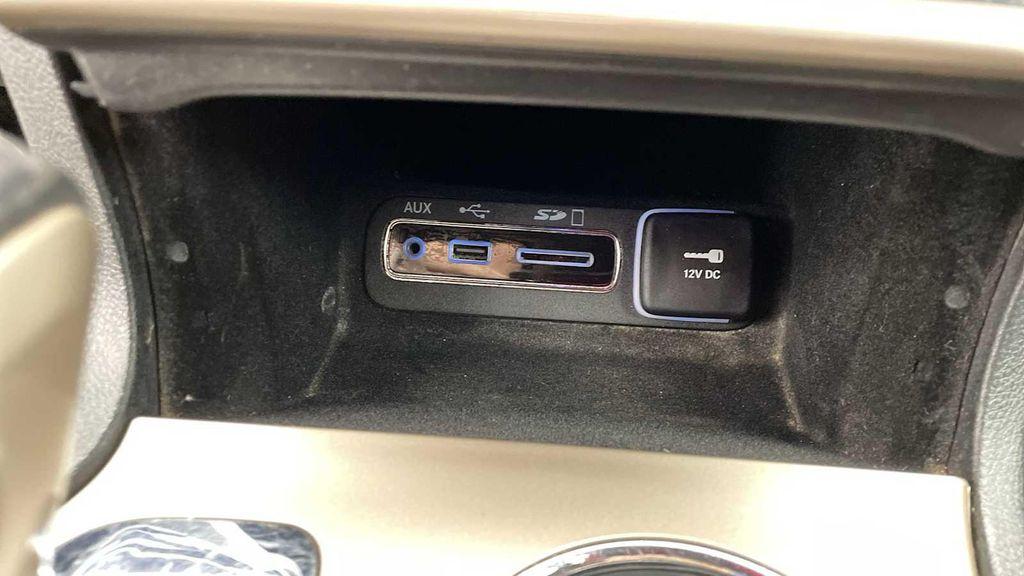 used 2017 Jeep Grand Cherokee car, priced at $17,999