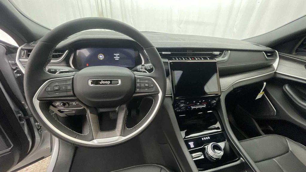 new 2025 Jeep Grand Cherokee L car, priced at $55,136