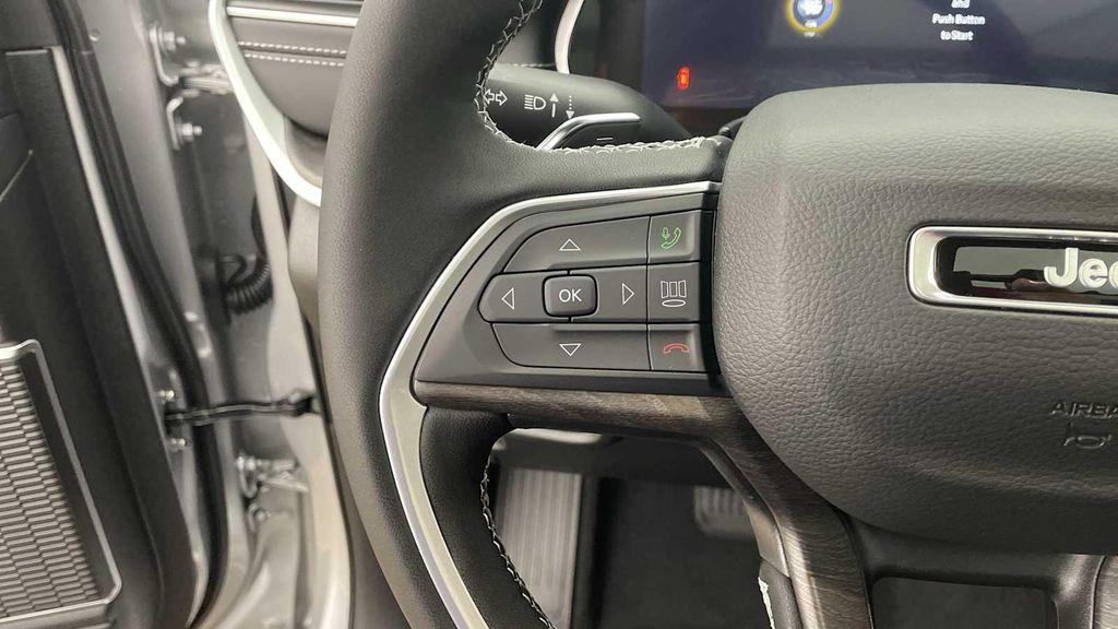 new 2025 Jeep Grand Cherokee L car, priced at $55,136