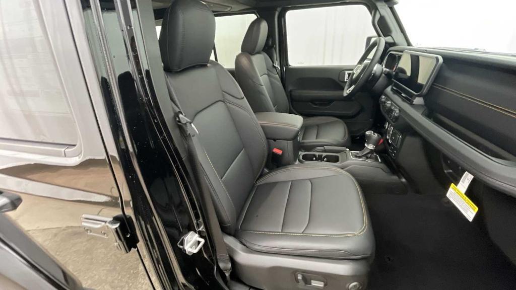 new 2026 Jeep Wrangler car, priced at $53,437