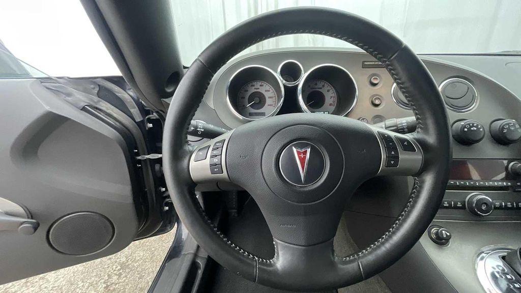 used 2007 Pontiac Solstice car, priced at $7,699
