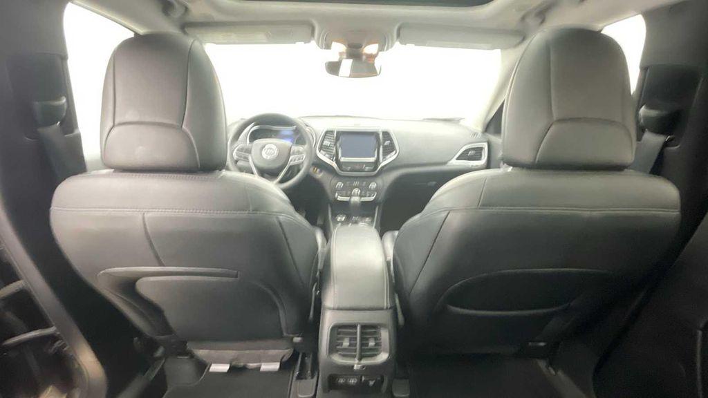 used 2022 Jeep Cherokee car, priced at $26,998