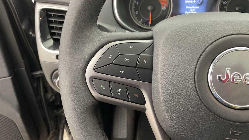 used 2022 Jeep Cherokee car, priced at $26,998