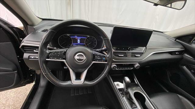 used 2023 Nissan Altima car, priced at $21,999